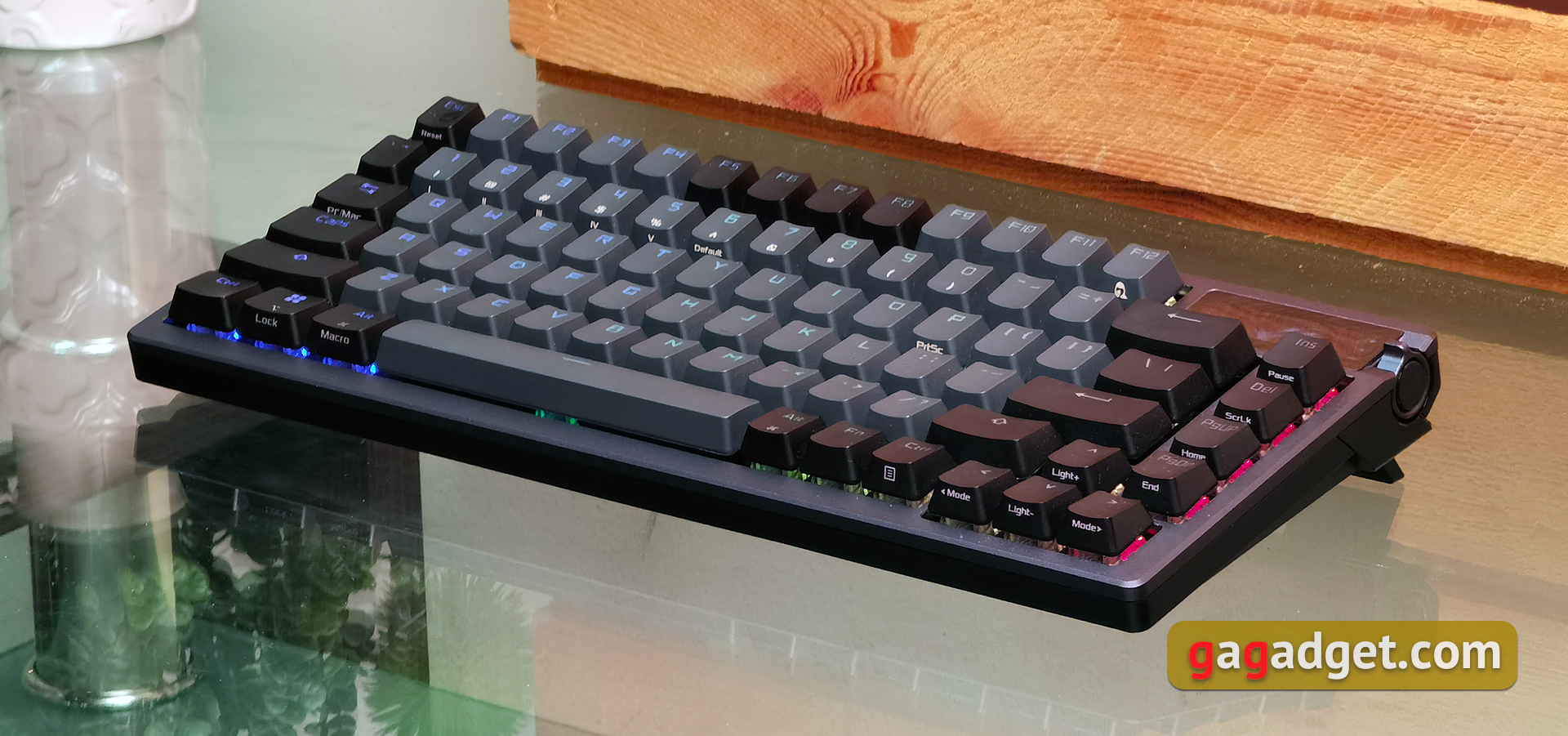 ASUS ROG Azoth-anmeldelse: Det kompromisløse mekaniske tastatur til gamere, du aldrig havde forventet