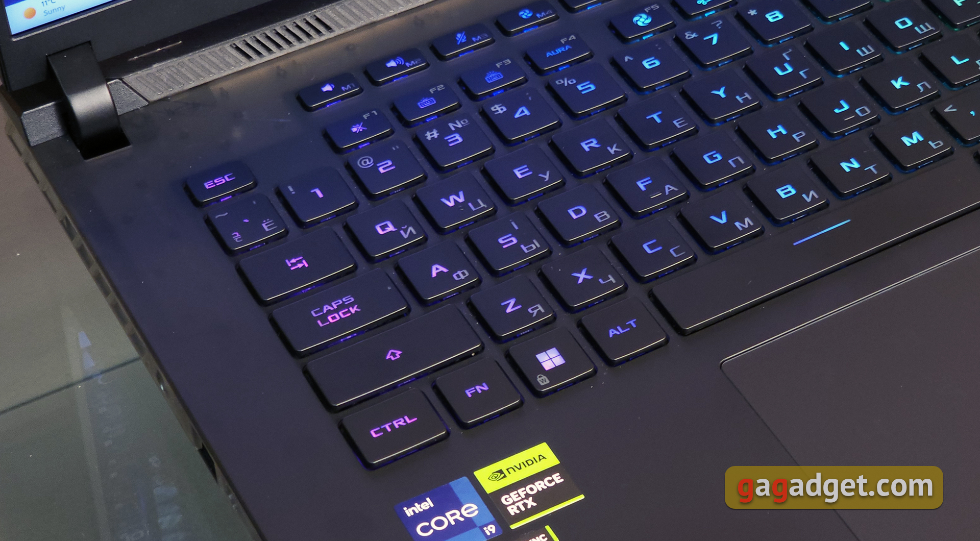 ASUS ROG Strix SCAR 16 (2023) Oversigt: Total dominans på den virtuelle slagmark-23