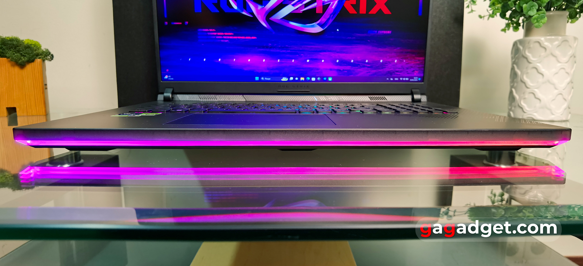 ASUS ROG Strix SCAR 18 (2024) review