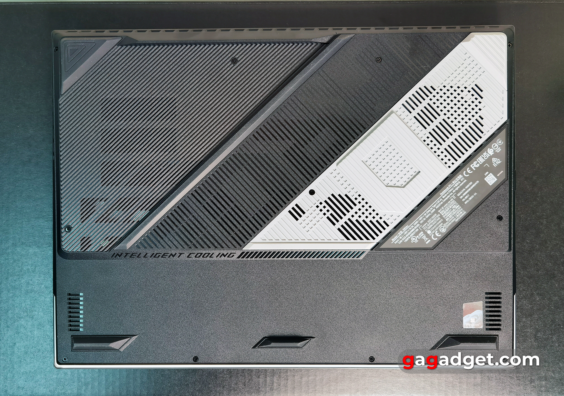 ASUS ROG Strix SCAR 18 (2024) review