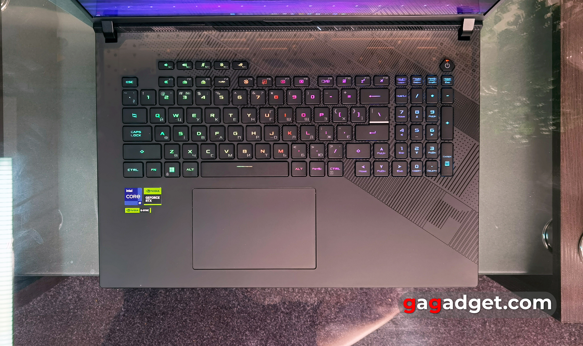 ASUS ROG Strix SCAR 18 (2024) review