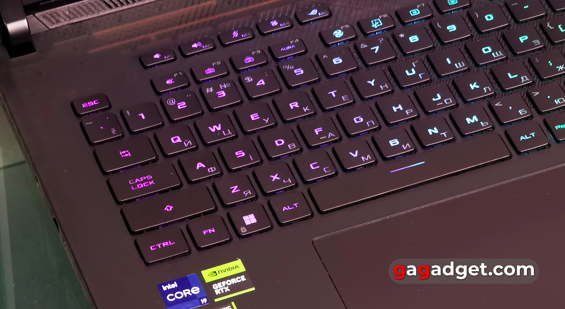 ASUS ROG Strix SCAR 18 (2024) review