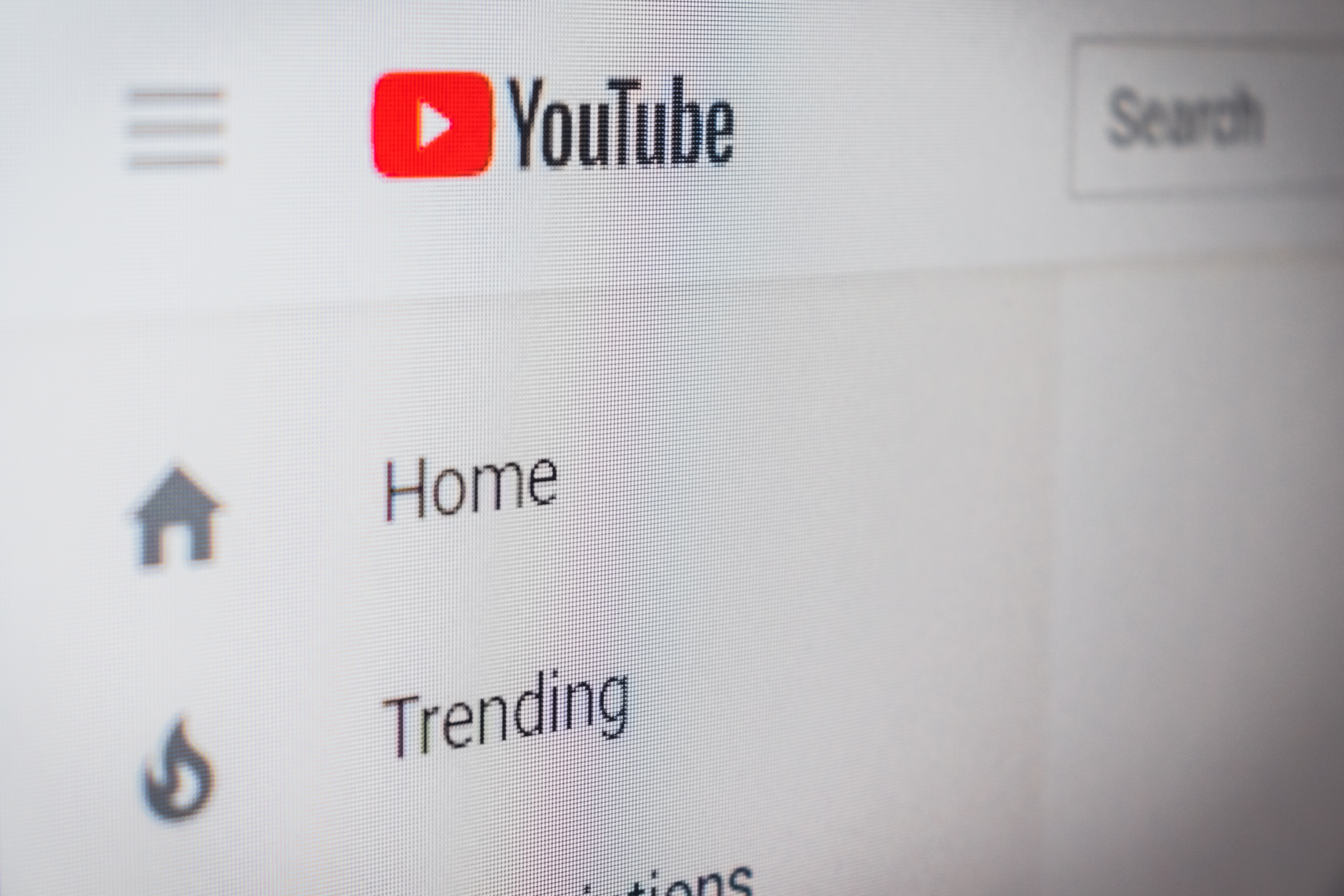 YouTube vil give musikere og skuespillere mulighed for at anmode om fjernelse af dipfakes