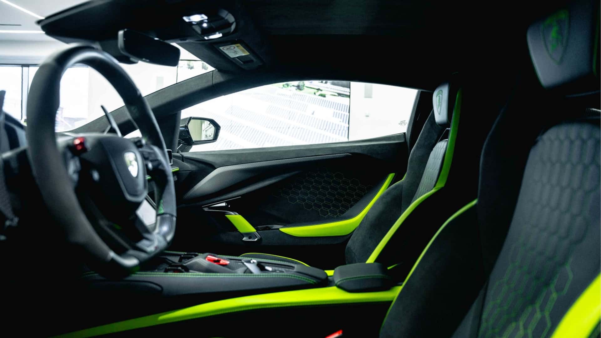 Lamborghini Revuelto interiør.