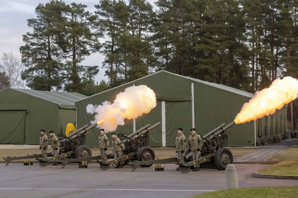 En højtidelig begivenhed for at markere divisionens genoprettelse
