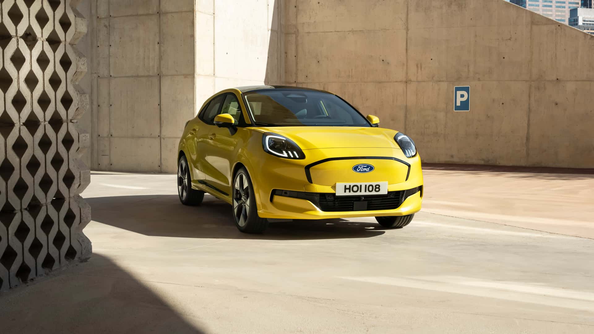 Ford Puma Gen-E udvendigt i et dynamisk design