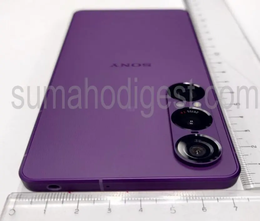 Sony Xperia 1 VII sidepanel billede