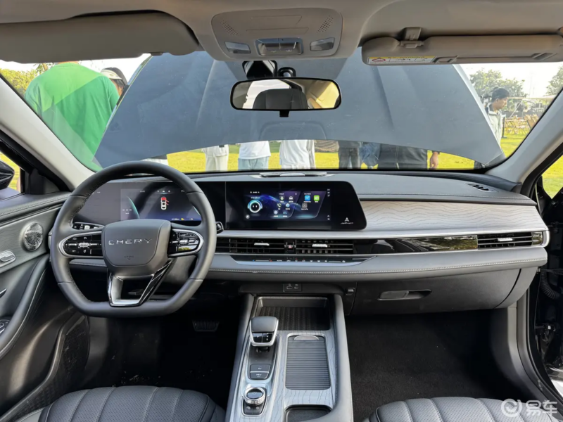 Interiør af Chery Fulwin A8 2025