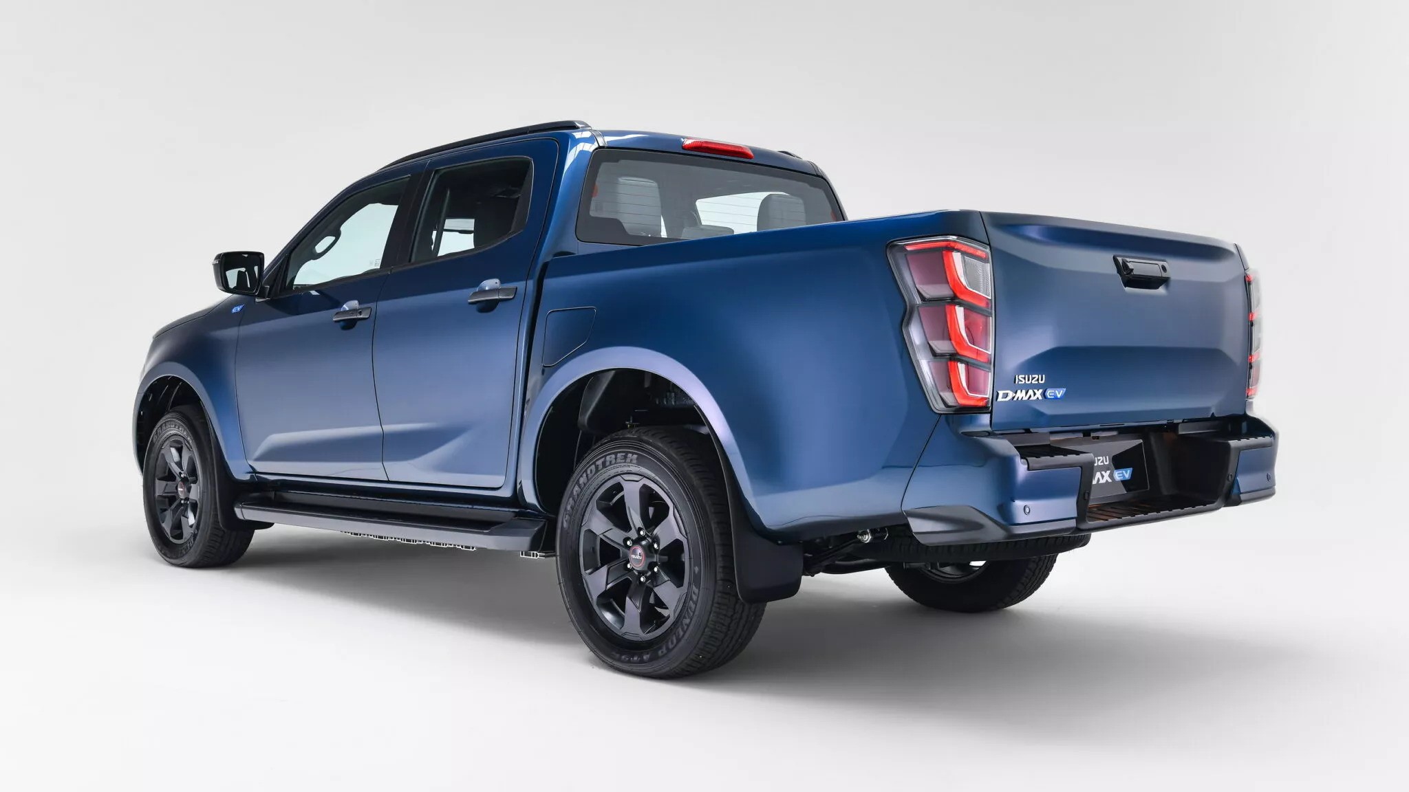 Billede af Isuzu D-Max EV mod en naturscene