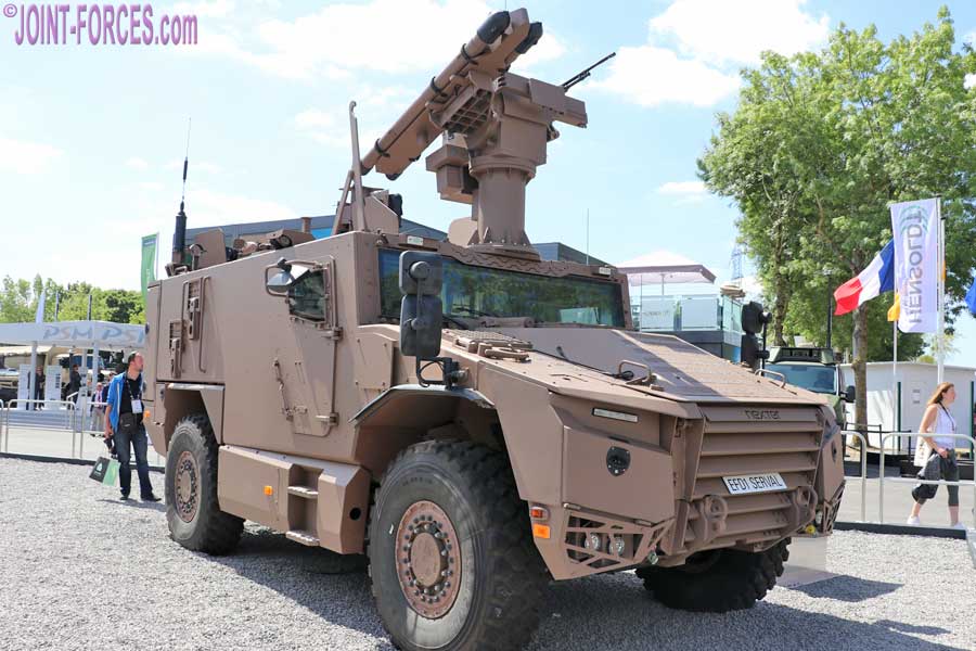 Illustration af MISTRAL Atlas RC af Bob Morrison