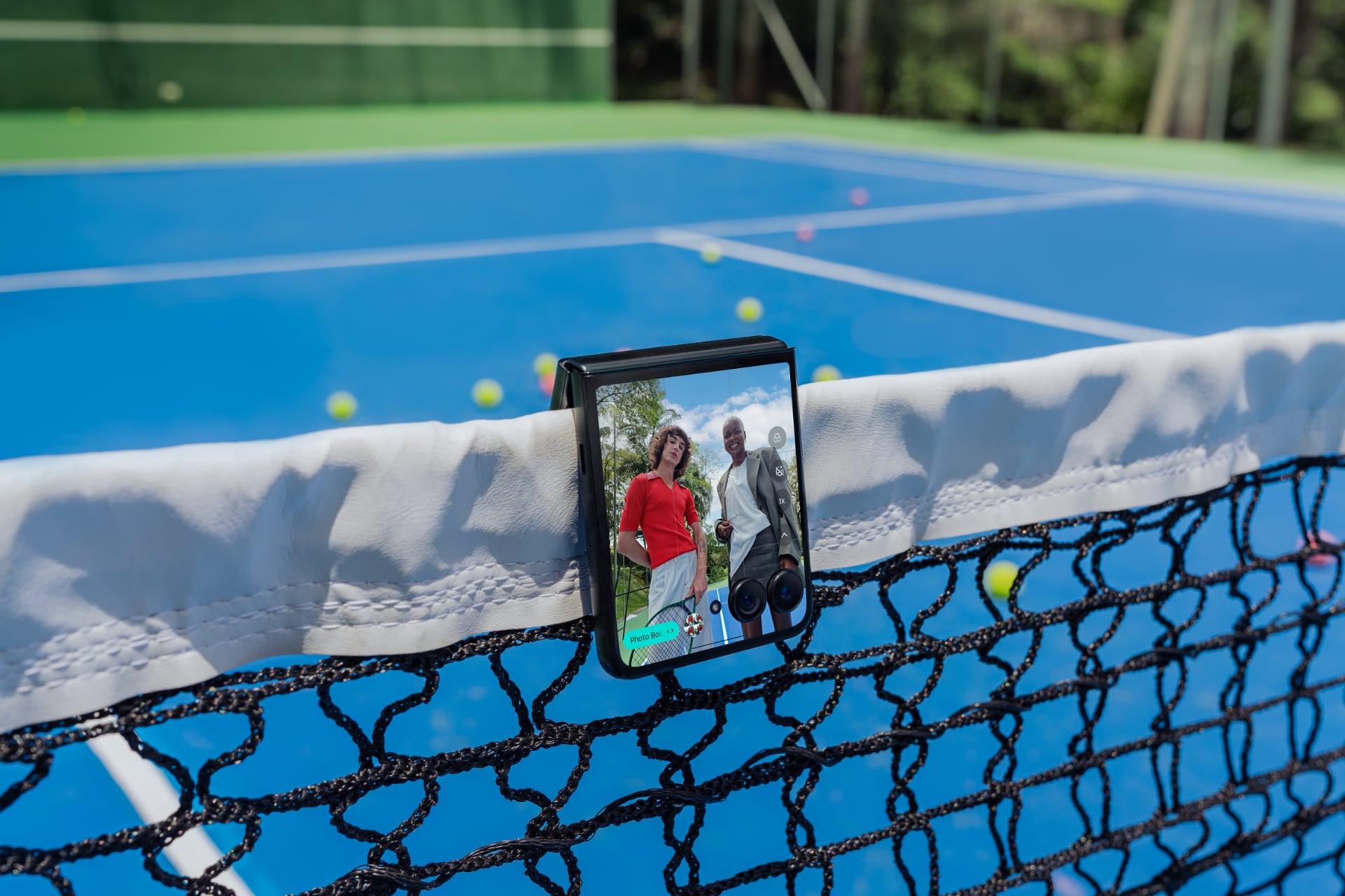 Motorola Razr 60 Ultra - Shooting design