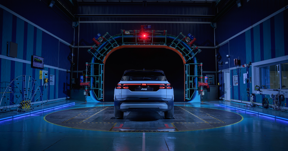 Den nye Jeep Compass i en vindkanal.