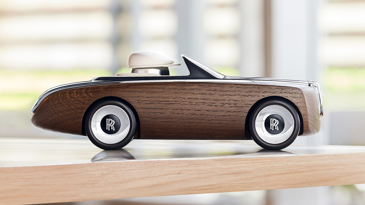 Detaljer om Rolls-Royce Cameo-miniatyrskulpturen