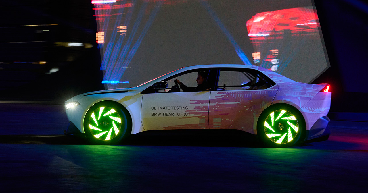 BMW Vision Driving Experience - Testing