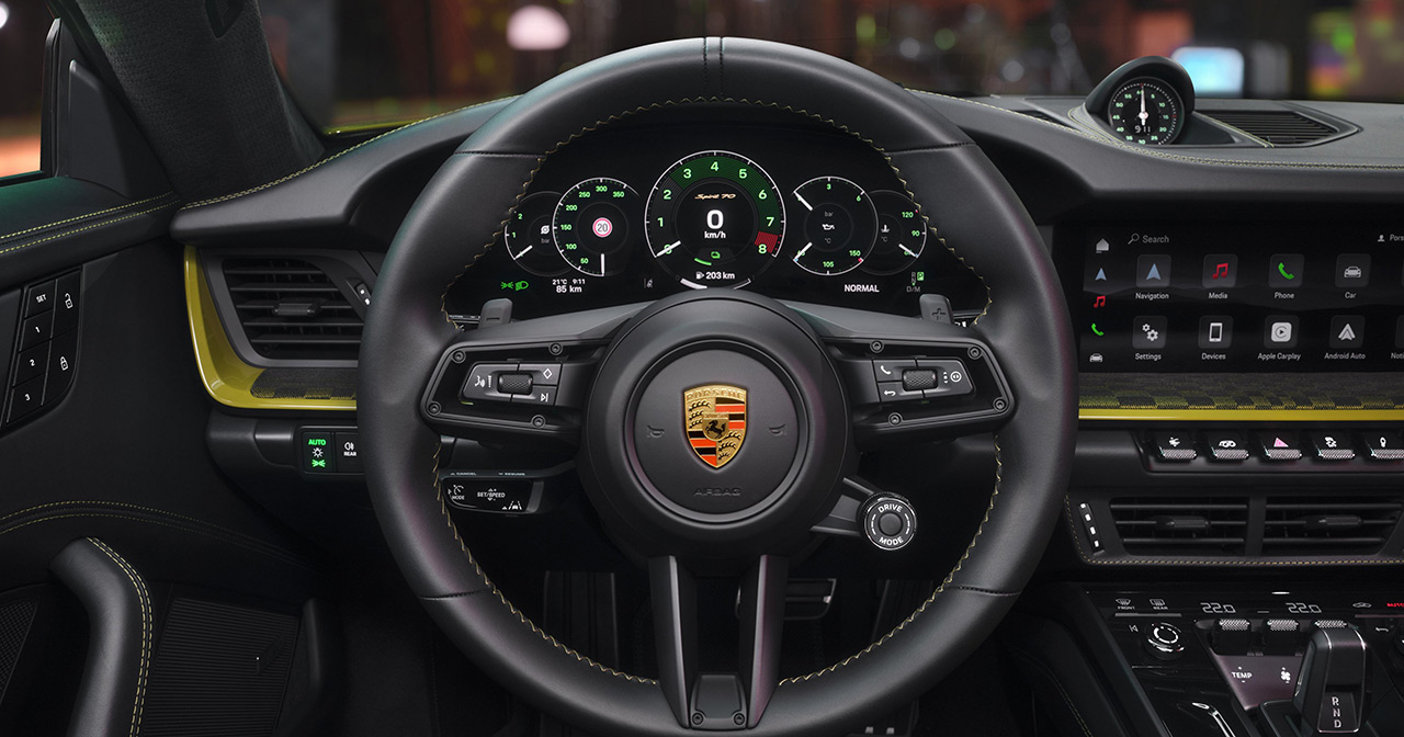 Dashboard af Porsche 911 Spirit 70.
