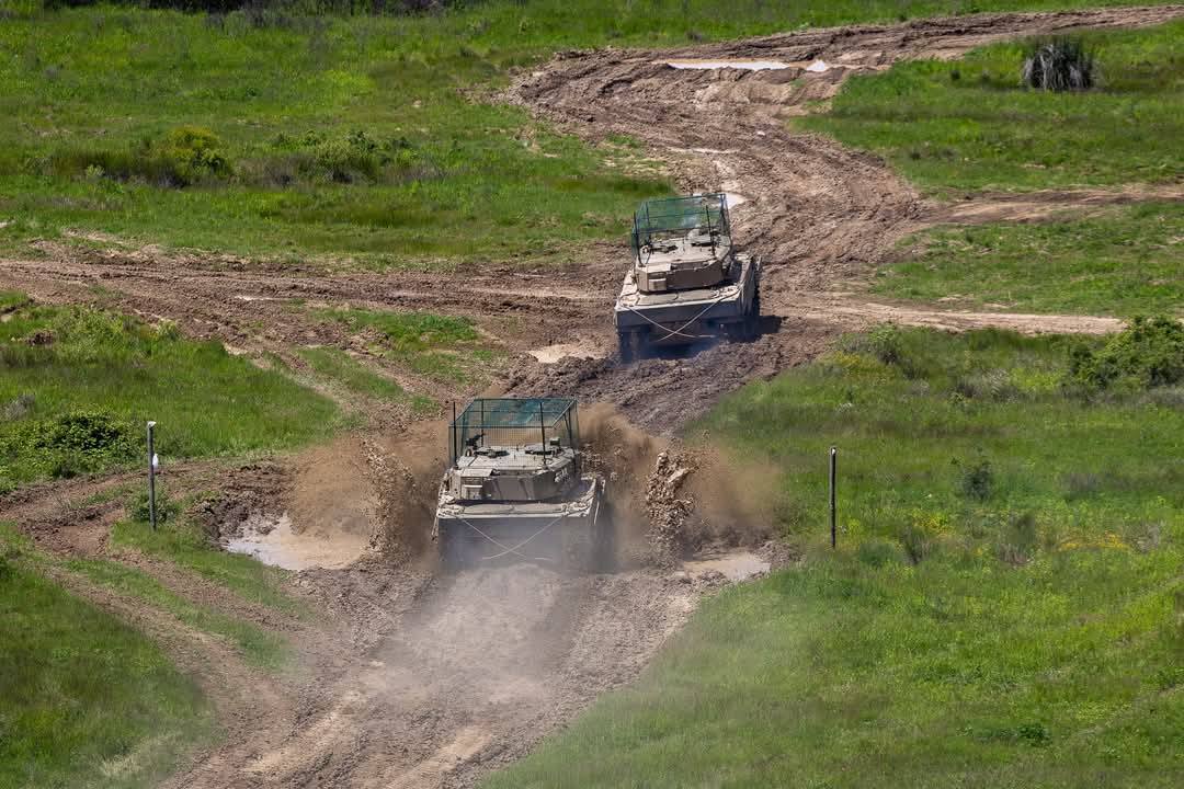 Slovakiske Leopard 2A4 tanks med anti-drone grills