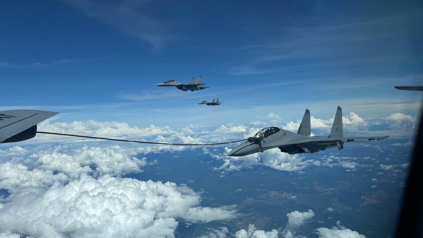 Su-30MKM. Illustration: Malaysias luftvåben