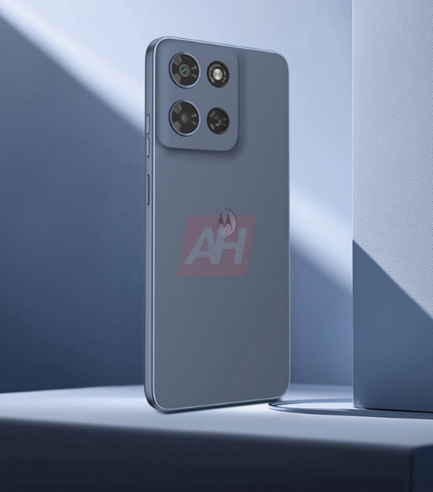 Moto G 2026 med øko-læder i Pantone 2376C farve